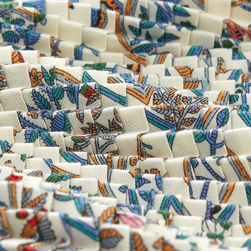 Plantes Officinales pleated triangle | Hermès USA